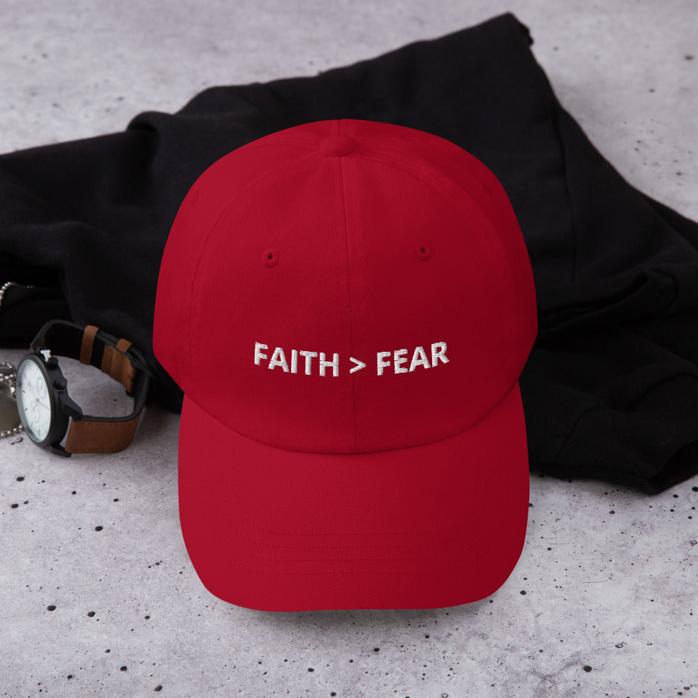 GLAUBE > ANGST Papa-Hut